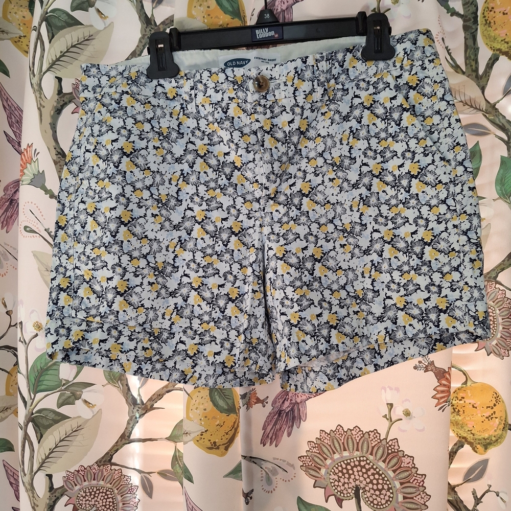 Old Navy Floral Women's Shorts - Blue and Yellow